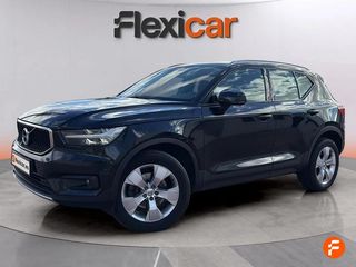 Volvo XC40 2.0 B4 G Momentum Pro Auto
