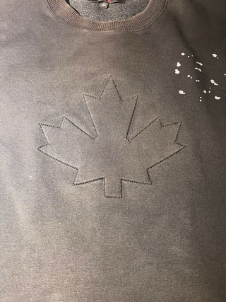 Sudadera DSQUARED2 Negra con Diseño Hoja