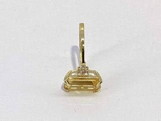 anillo oro 18k con piedra con circonita