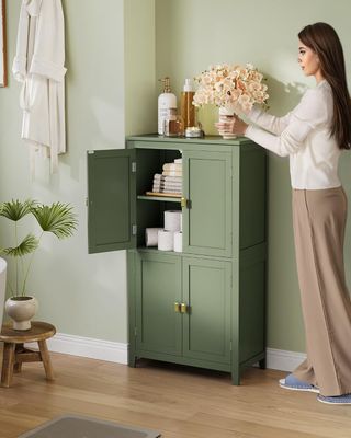 Mueble De Baño, Mueblecito De Baño, Credenza De Cocina, Armario Con 4 Puertas, Estantes Regulables, 30 X 60 X 110 Cm, Verde Bosque BBC552C01