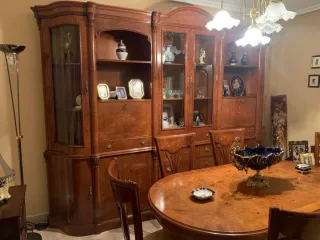 Conjunto mesa comedor clásica y 6 sillas