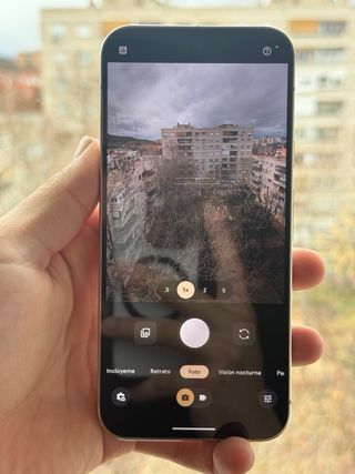 Google Pixel 9 Pro XL ( batería con solo 5 ciclos)