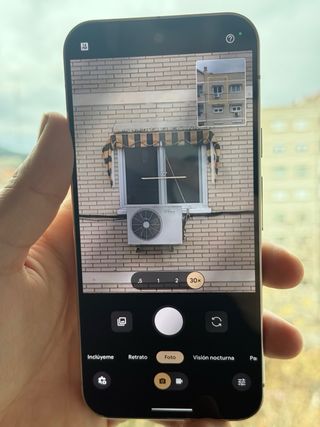 Google Pixel 9 Pro XL ( batería con solo 5 ciclos)