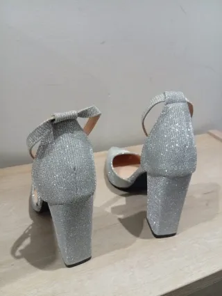 Sandalias tacón lentejuelas talla 36