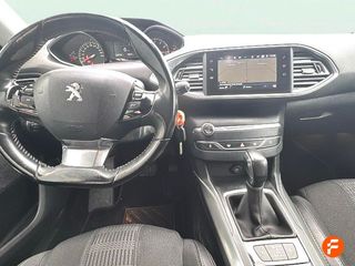 Peugeot 308 5p Allure 1.2 PureTech 96KW (130CV) Auto