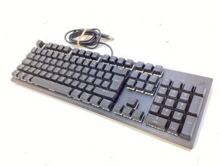 teclado alfanumerico corsair k60 rgb pro