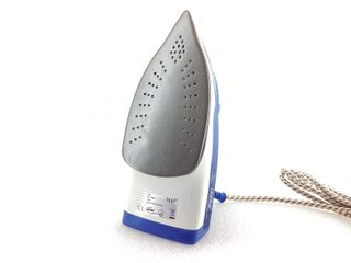 plancha vapor elta t-623a