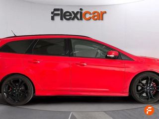 Ford Focus 2.0 EcoBoost A-S-S 184kW ST Sportbreak
