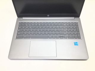 pc portatil hp mt7921