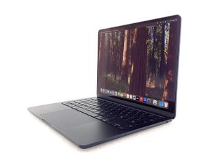 portatil apple apple macbook air m2 8-core 3.4 13 (8gpu) (2022) (a2681)