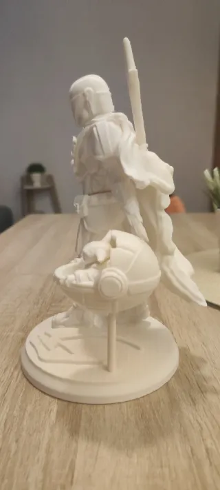 Figura Mandalorian Star Wars con Grogu