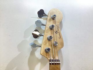 bajo electrico soundsation r657r