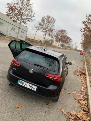 Volkswagen Golf 2014