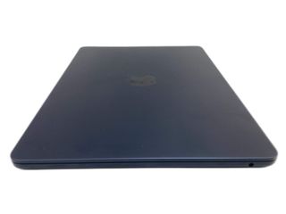 portatil apple apple macbook air m4 10-core 4.4 13 (10gpu) (2025) (a3240)