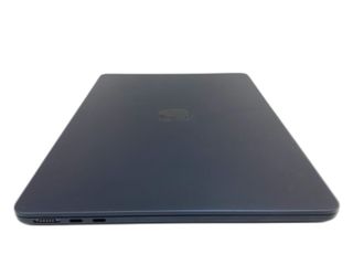 portatil apple apple macbook air m4 10-core 4.4 13 (10gpu) (2025) (a3240)