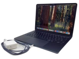 portatil apple apple macbook air m4 10-core 4.4 13 (10gpu) (2025) (a3240)