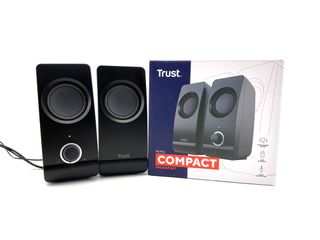 altavoces pc trust compact