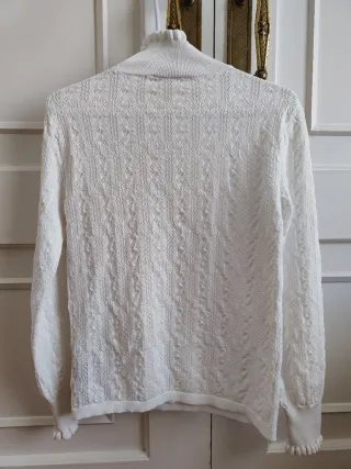 Jersey Zara Blanco Cuello Alto Volante