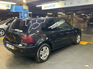 Volkswagen Golf 2002