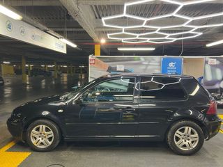 Volkswagen Golf 2002