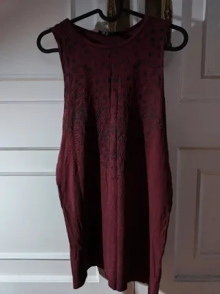 Camiseta sin mangas con estampado