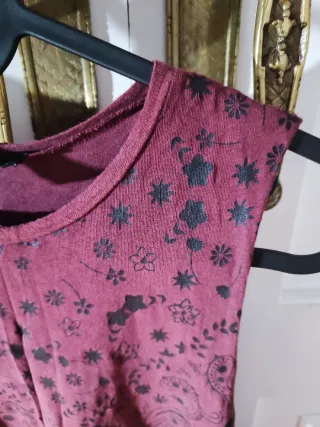 Camiseta sin mangas con estampado