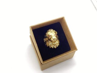 sello oro 18k con circonita