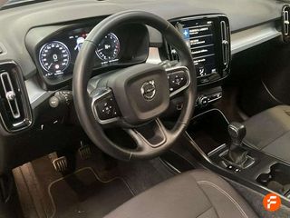Volvo XC40 1.5 T2 Momentum