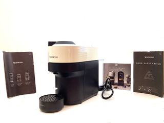 cafetera capsulas nespresso vertuo pop