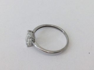 sortija oro 18k con piedra con diamante de laboratorio