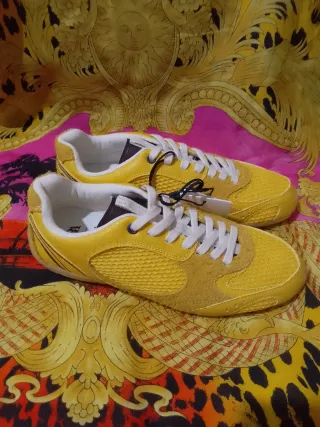 Deportivas Running Zara Tall 37 contrastes Amarill