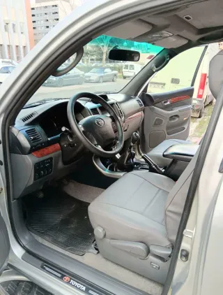 Toyota Land Cruiser 2007