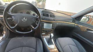 Mercedes-Benz Clase E 2003