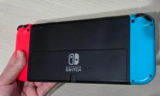 Nintendo Switch OLED Azul y Rojo