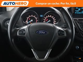Ford Tourneo Courier 1.0 EcoBoost Titanium
