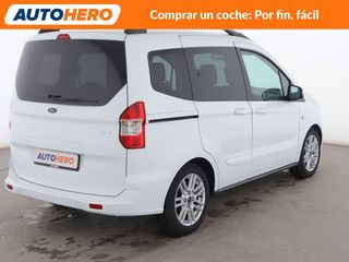 Ford Tourneo Courier 1.0 EcoBoost Titanium