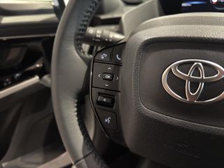 TOYOTA BZ4X BEV 71KWH 200E ADVANCE 204 5P