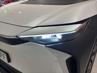 TOYOTA BZ4X BEV 71KWH 200E ADVANCE 204 5P