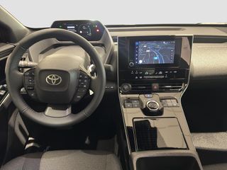 TOYOTA BZ4X BEV 71KWH 200E ADVANCE 204 5P