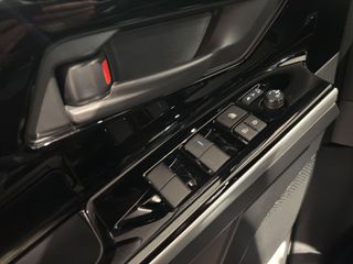 TOYOTA BZ4X BEV 71KWH 200E ADVANCE 204 5P