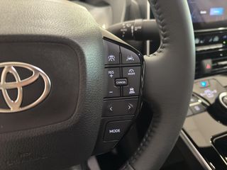 TOYOTA BZ4X BEV 71KWH 200E ADVANCE 204 5P