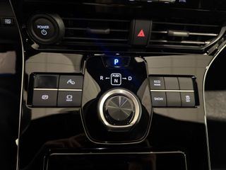 TOYOTA BZ4X BEV 71KWH 200E ADVANCE 204 5P