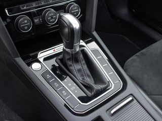 VOLKSWAGEN ARTEON 2.0 TDI SCR 176KW DSG 4WD R-LINE 239 5P