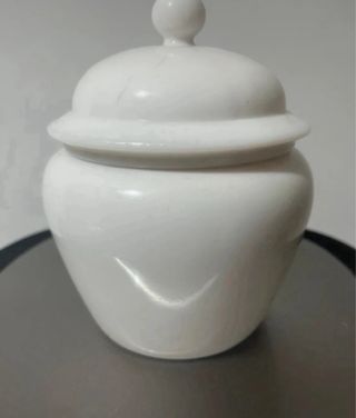 Vasetto Avon vintage con coperchio