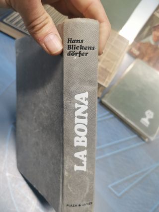 lote de 8 libros, 14 novelas, SELECCIONES DEL READER DIGEST Y MAS