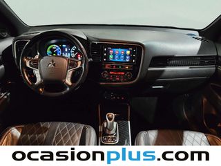Mitsubishi Outlander 2.4 PHEV Kaiteki+ 4WD Auto 165 kW (224 CV)