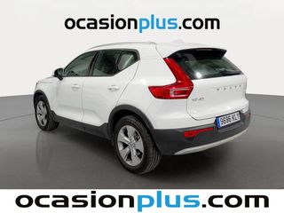 Volvo XC40 T3 Momentum 115 kW (156 CV)