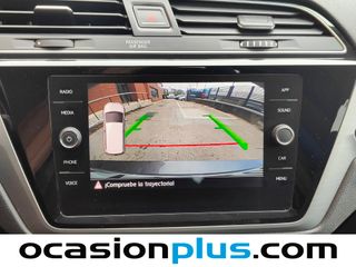 Volkswagen Touran Advance 1.5 TSI 110 kW (150 CV)