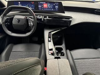 Peugeot 3008 1.2 145CV Allure Hybrid eDCS6