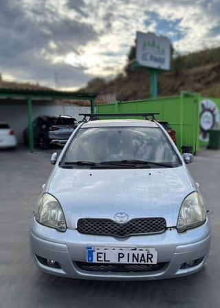 101186 centralita motor 0 281 011 649 toyota yaris